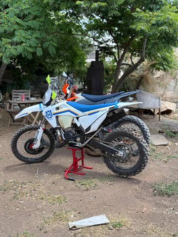מודעת רכב הוסקוורנה TE250