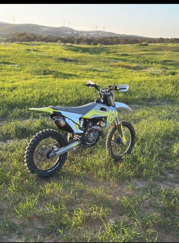 מודעת רכב הוסקוורנה FC450