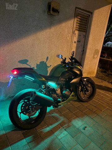 מודעת רכב קאוואסאקי Z300