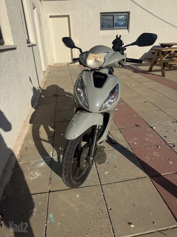 מודעת רכב הונדה ויז'ן 110