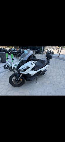 מודעת רכב הונדה ADV350