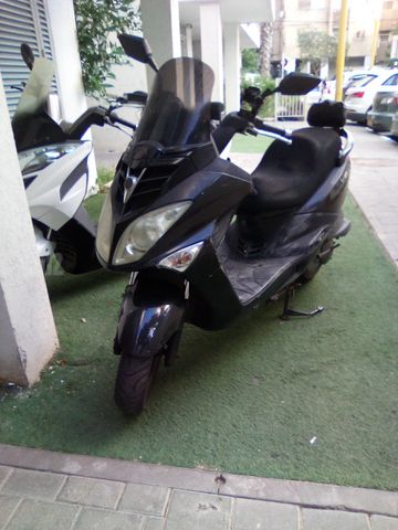 מודעת רכב סאן יאנג ג'וי רייד 125