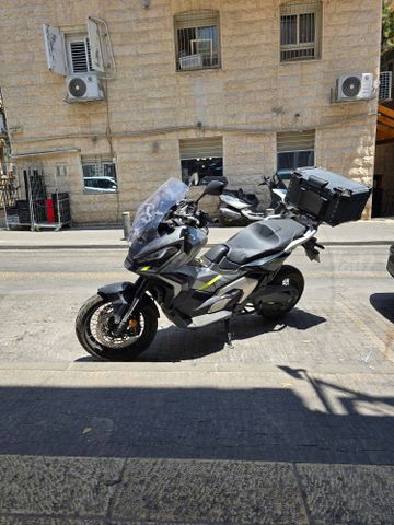 מודעת רכב הונדה X-ADV750