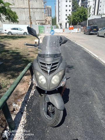 מודעת רכב סאן יאנג ג'וי רייד 200