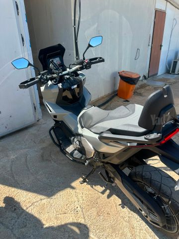 מודעת רכב הונדה X-ADV750