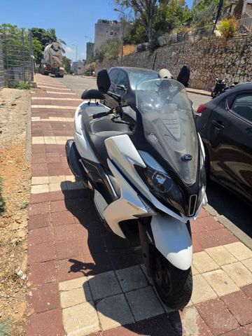 מודעת רכב קימקו דאון-טאון 250ABS