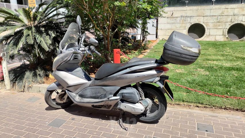 מודעת רכב הונדה PCX 125