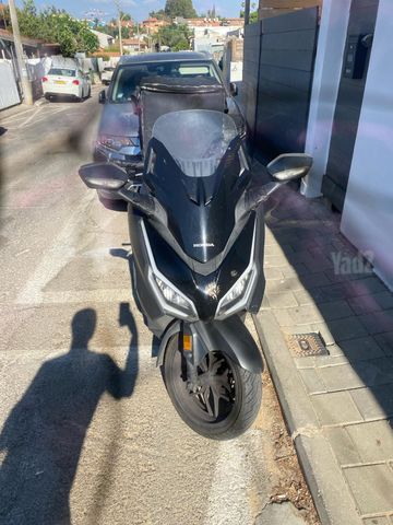 מודעת רכב הונדה פורזה 350