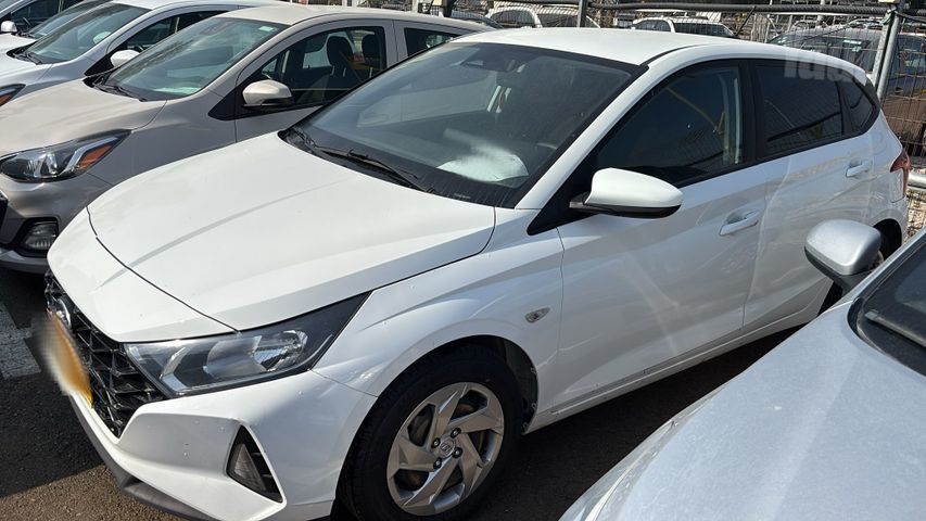 מודעת רכב יונדאי i20