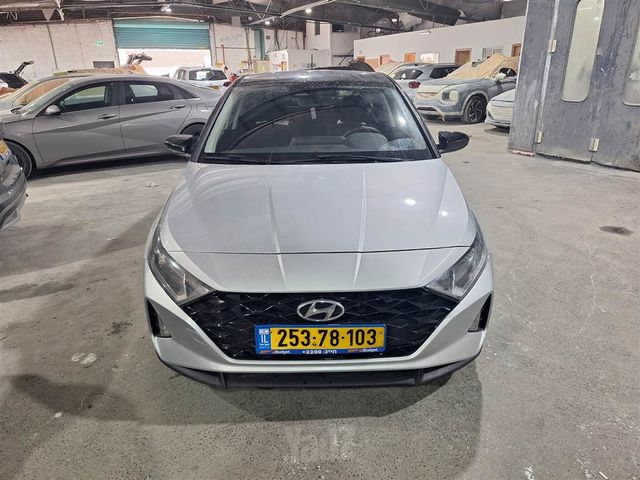 מודעת רכב יונדאי i20