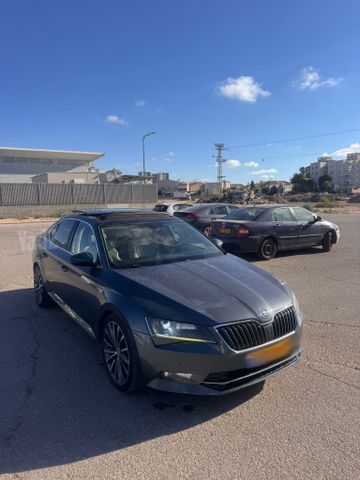 מודעת רכב סקודה סופרב