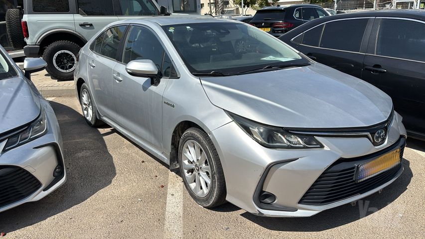 מודעת רכב טויוטה קורולה