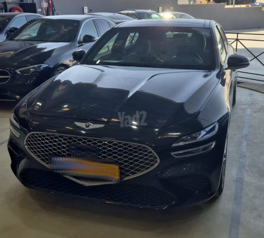 מודעת רכב ג'נסיס G70