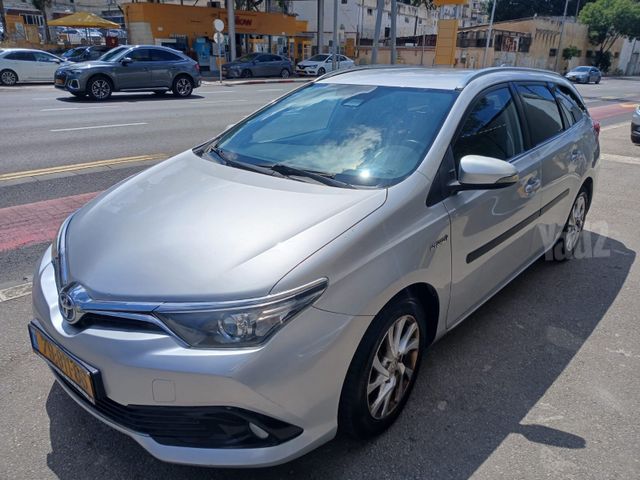 מודעת רכב טויוטה אוריס