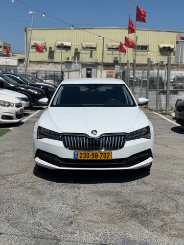 מודעת רכב סקודה סופרב