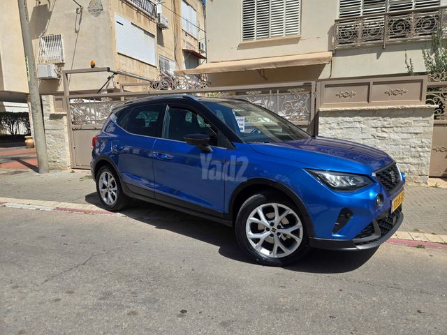 מודעת רכב סיאט ארונה