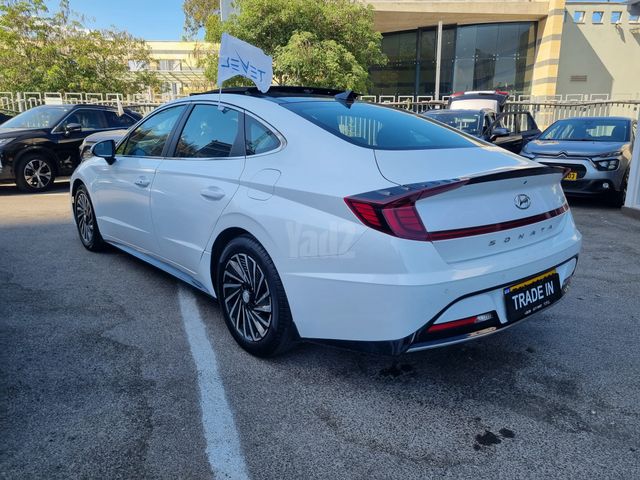 מודעת רכב יונדאי סונטה 1