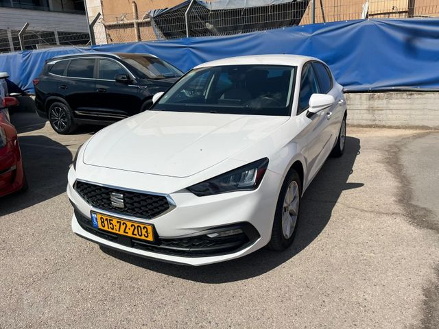 מודעת רכב סיאט לאון
