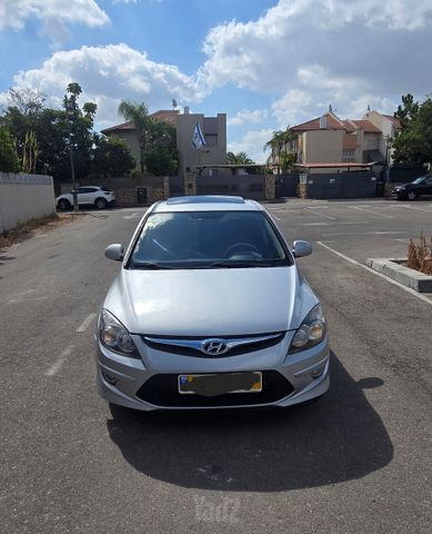 מודעת רכב יונדאי i30
