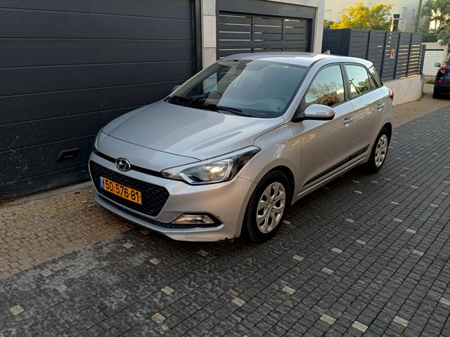 מודעת רכב יונדאי i20