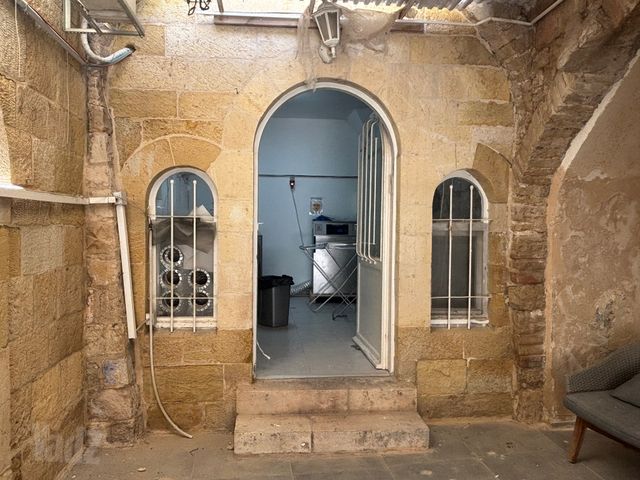 דירה למכירה בירושלים (תיווך) — 4