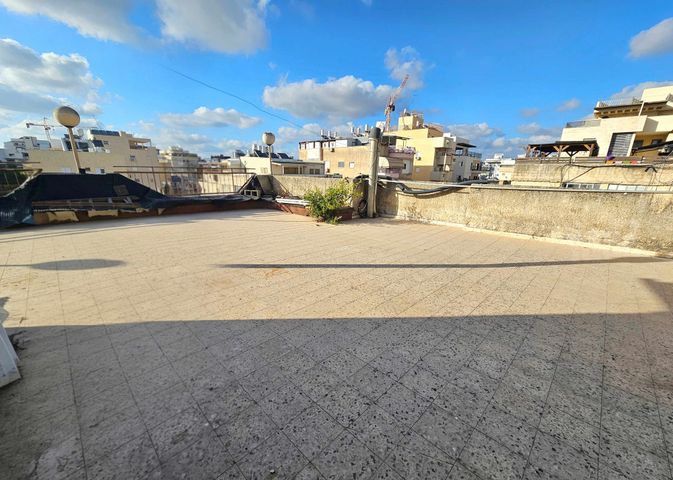 זכריה הלל 