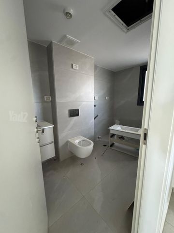 דירה למכירה בירושלים (תיווך) — 3