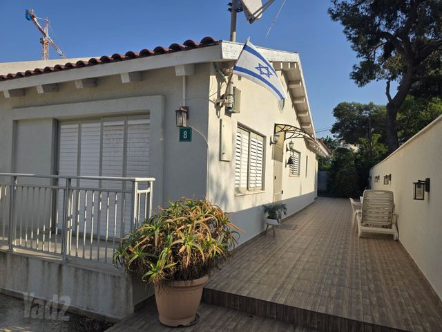 התחייה 