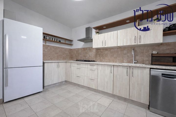 שדרות ירושלים 65
