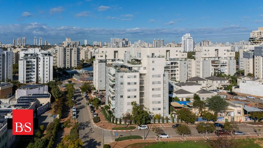 הרב נריה 9