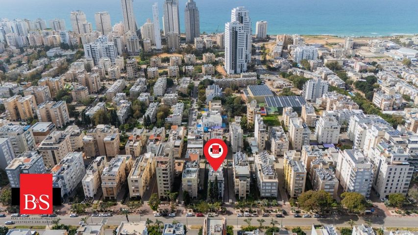 שדרות חיים וייצמן 103
