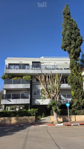 השרון