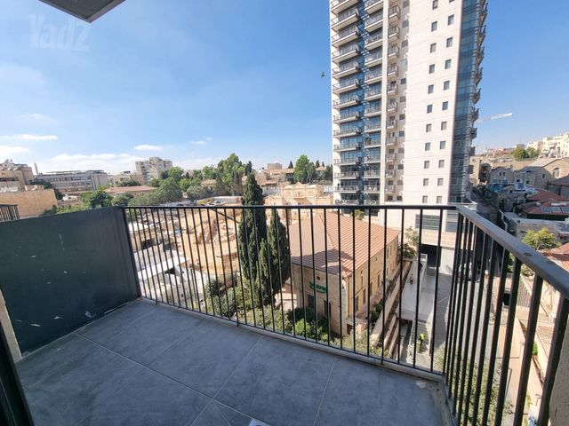 דירה להשכרה בירושלים (תיווך) — 3