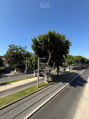שדרות ירושלים 133