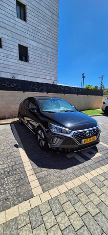 מודעת רכב יונדאי איוניק