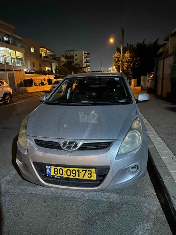 מודעת רכב יונדאי i20