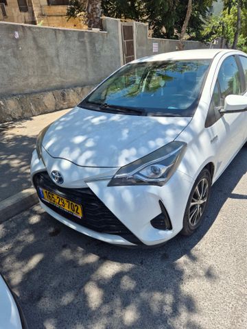 מודעת רכב טויוטה יאריס