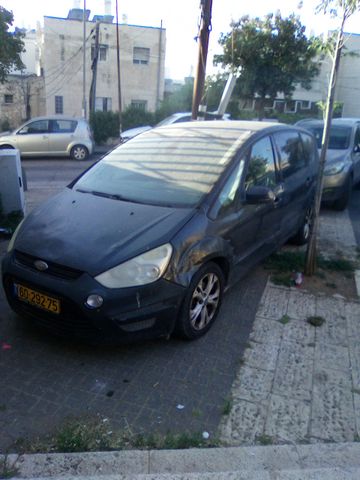 מודעת רכב פורד S-מקס
