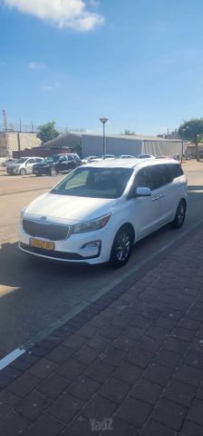 מודעת רכב קיה קרניבל