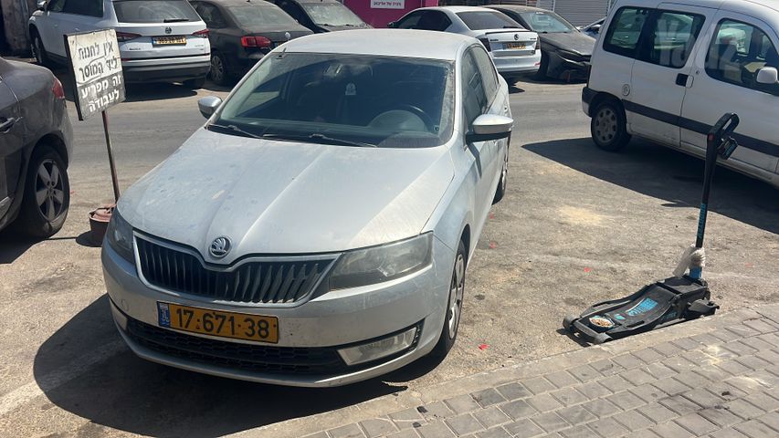 מודעת רכב סקודה ראפיד
