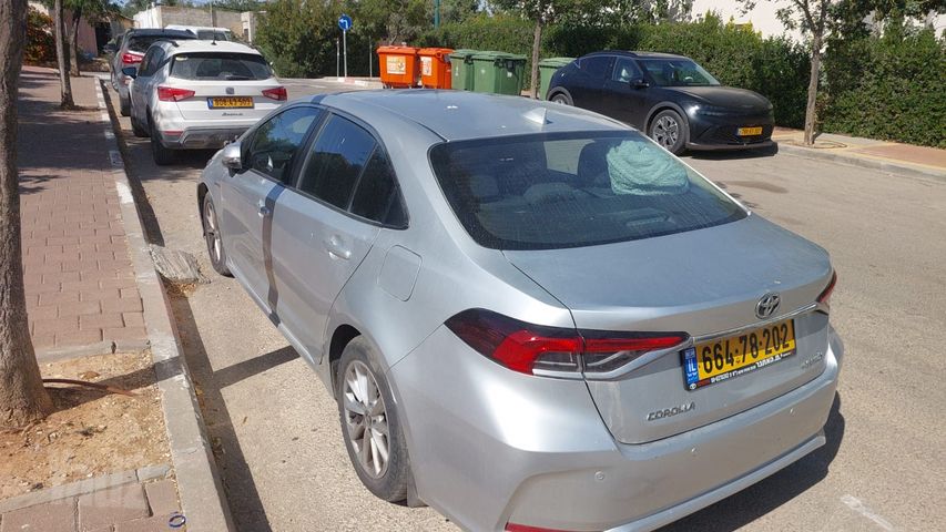 מודעת רכב טויוטה קורולה