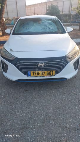 מודעת רכב יונדאי איוניק