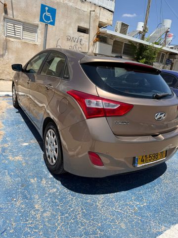מודעת רכב יונדאי i30