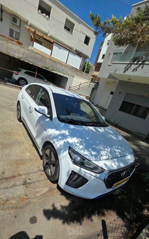 מודעת רכב יונדאי איוניק