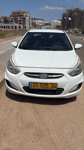 מודעת רכב יונדאי אקסנט i25