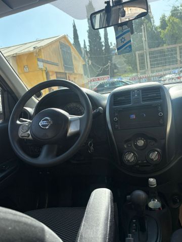 מודעת רכב ניסאן מיקרה