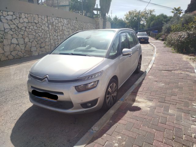מודעת רכב סיטרואן C4 פיקאסו