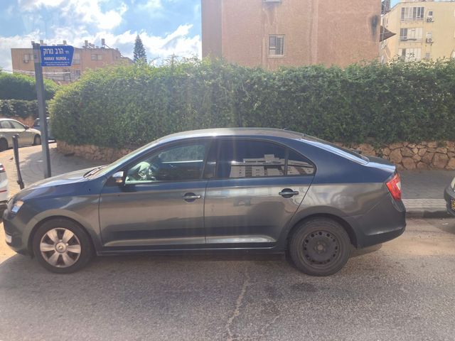 מודעת רכב סקודה ראפיד