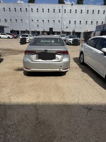 מודעת רכב טויוטה קורולה