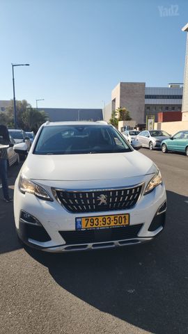 מודעת רכב פיג'ו 3008